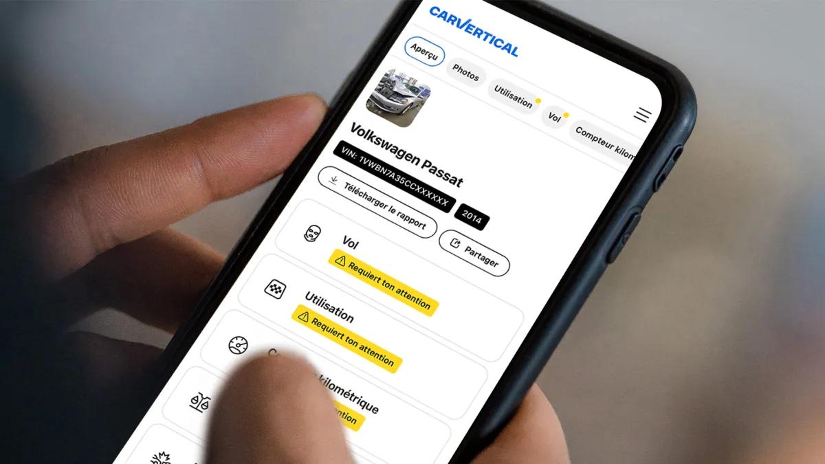 Rapport carVertical consulté sur un smartphone