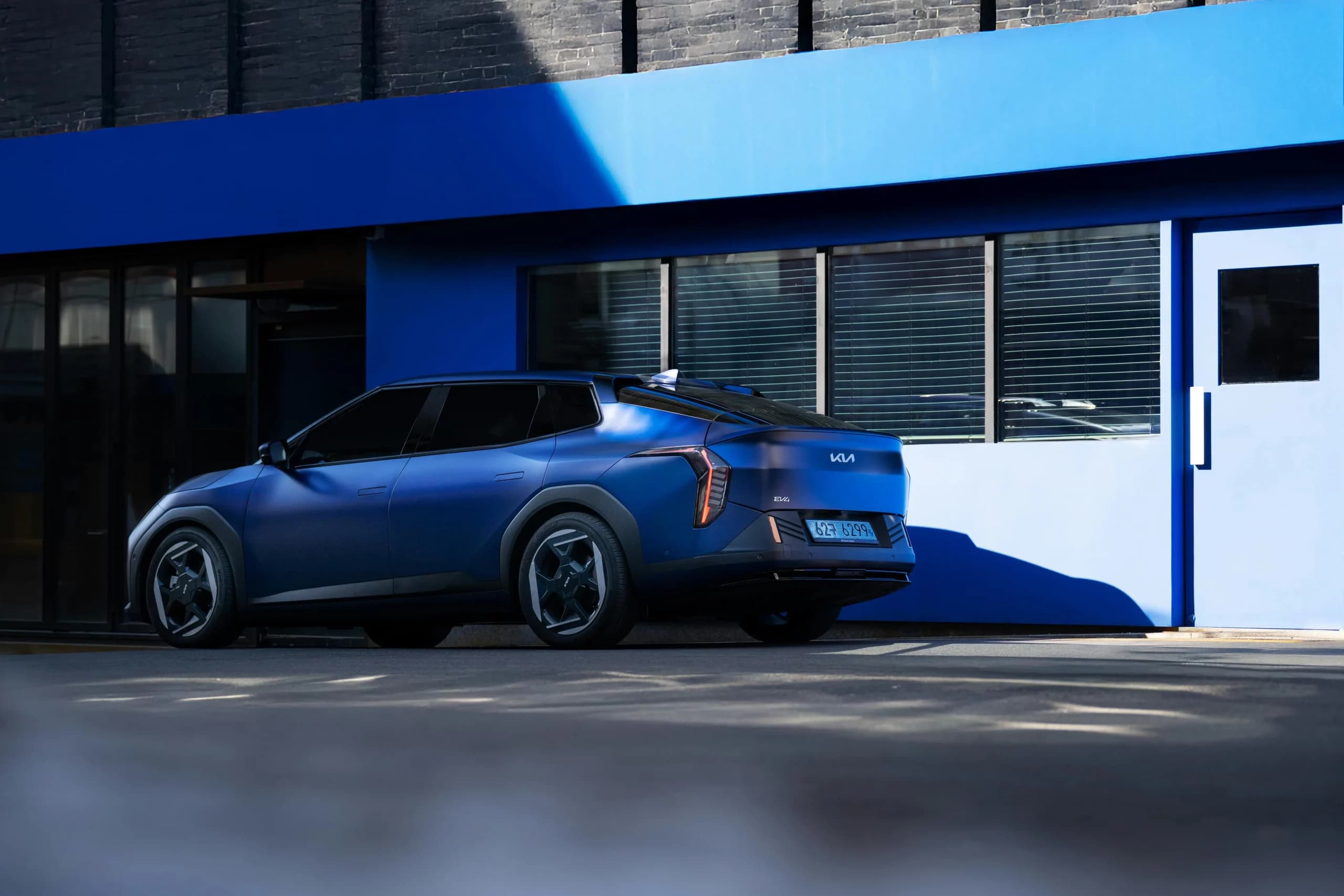 Les voitures électriques décotent-elles plus rapidement ?